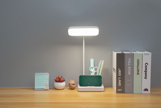 Lampada da tavolo a LED a batteria Perfetta per la stanza da studio camera da letto Con luminosità regolabile e lunga durata della batteria