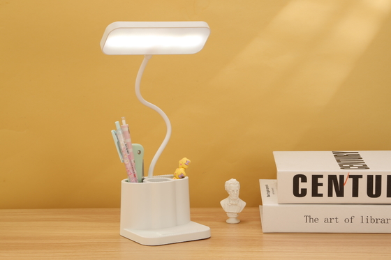 Illuminazione per ufficio regolabile Smart LED Designed Desk Lamp