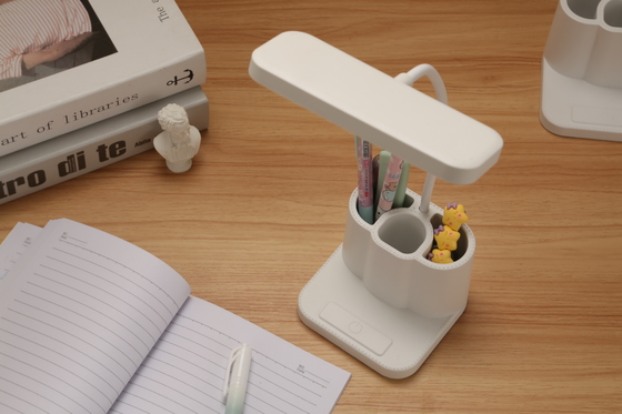 Illuminazione per ufficio regolabile Smart LED Designed Desk Lamp