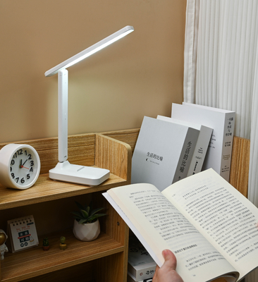 Lampade a LED a bordo letto Batteria USB Lampade mobili da scrivania per il soggiorno