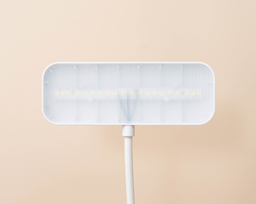 Lampada da tavolo usb pieghevole moderna Lampada a LED con 10 lampadine 5 Watt Immagine Illuminazione perfetta