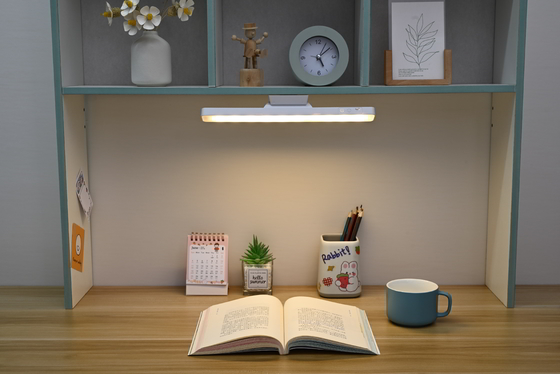 Lampada da tavolo a LED dimmabile 5W Touch Control In 3500-6500K Temperatura del colore