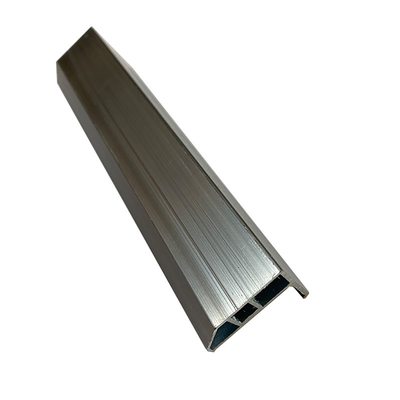 Tracciato ferroviario in alluminio bianco personalizzabile con robusta resistenza per le strutture di balcone