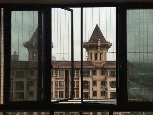 Griglie da balcone con vista libera con capacità di 100 kg Griglia da balcone invisibile