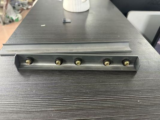 Adatto per grigliate interne ed esterne Accessori per griglia invisibili Tappo terminale per binario in alluminio Tipo di modello Componenti durevoli da 20 mm