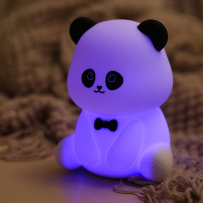 Signori Panda Luce notturna Treciatura e alleviamento dello stress Ornamento ufficio Capo letto Companion Sleep Lampada da scrivania LED