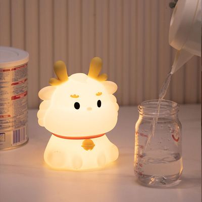 LED USB Ricaricabile Dimming Dragon Touch Cartoon Decorazione della camera da letto carina Baby loung Silicone Lampada da tavolo Luce notturna