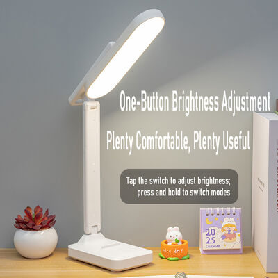 Fino a 8 ore di utilizzo Tempo di utilizzo Lampada da scrivania a LED per la stanza di studio camera da letto Offrendo posizionamento flessibile e luce amichevole per gli occhi