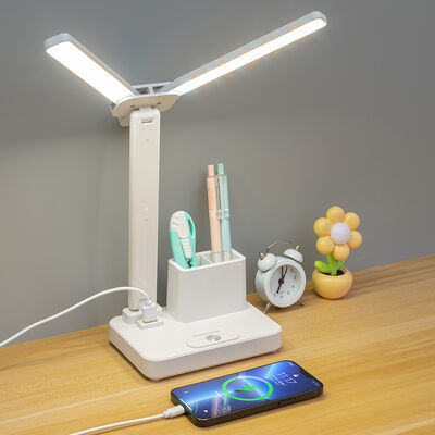 Type-C Chargeable Desk Lamp Offering 800mAh Battery Workspace Illumination