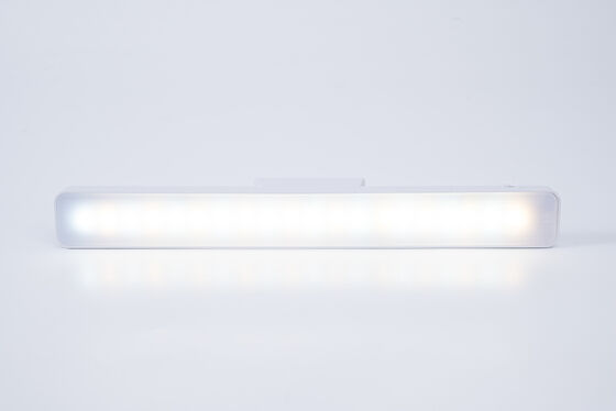 Lampada magnetica certificata CE FCC Lampada di lettura energetica con base magnetica e angolazioni di illuminazione regolabili Perfetta per sessioni di lettura prolungate