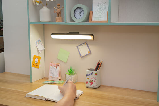 Sensore tattile lampada magnetica ricaricabile Studio camera da letto Shantou Chaoyang città portabile illuminazione duratura