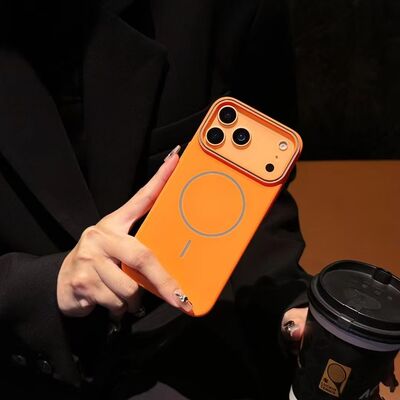 Custodia per telefono con attacco magnetico in stile INS e pulsante in metallo con protezione completa antiurto per custodia per telefono iPhone 13 14 15 16 17 PRO Max