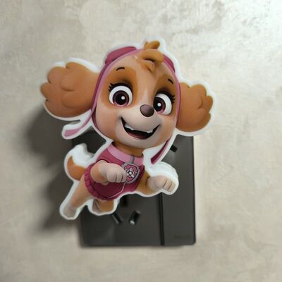 Luce Notturna a Spina con Lampadina LED, che Offre Luce Soffusa per Camere da Letto