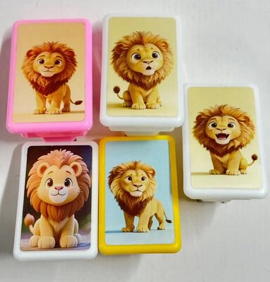 Lampada a luce notturna da inserire aspetto carino Materiale di base di plastica che fornisce un'illuminazione notturna conveniente per casa e ufficio