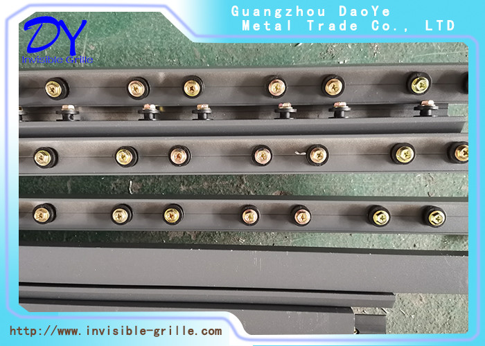 Pista di alluminio invisibile di resistenza alla trazione del balcone 316SS per sicurezza domestica