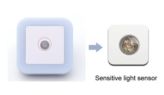 2700K Colla bianca calda nella lampada notturna inclusa la tensione del sensore di luce