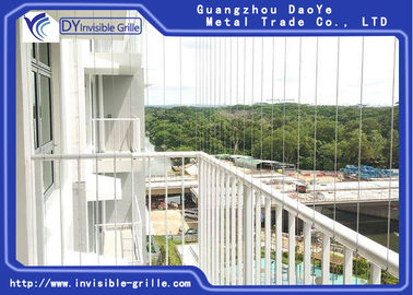 Griglia invisibile del balcone di sicurezza